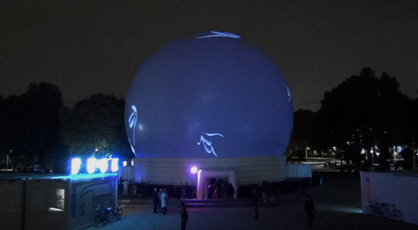 Content Art, iSphere, Karlsplatz Wien 2013, Photo: CGoestl/Bildrecht